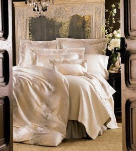 bedding by Anchini (Small) bedding by Anchini (Small)