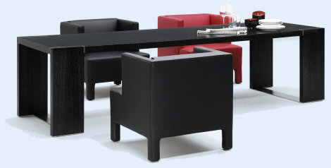 mokka table and chairs by wittman